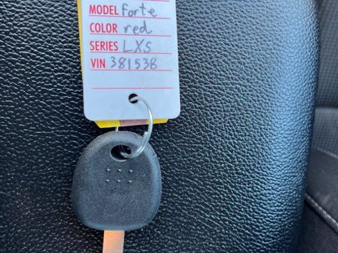 Used 2021 Kia Forte LXS FWD image 44