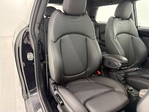 Used 2024 MINI Cooper S FWD image 18