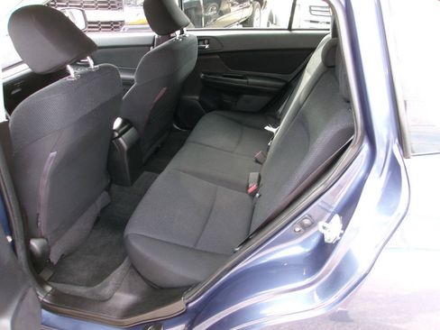Used 2012 Subaru Impreza 2.0i Premium w/ All-Weather Pkg AWD/4WD image 6