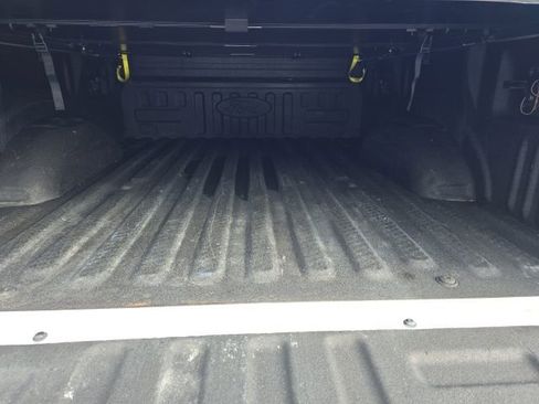 Used 2018 Ford F150 Platinum w/ Technology Package AWD/4WD image 10
