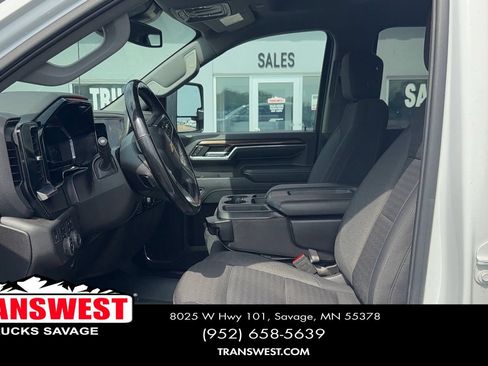 Used 2024 Chevrolet Silverado 3500 LT w/ Safety Package AWD/4WD image 11