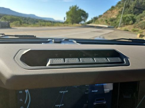 Used 2023 Ford Bronco Wildtrak AWD/4WD image 22