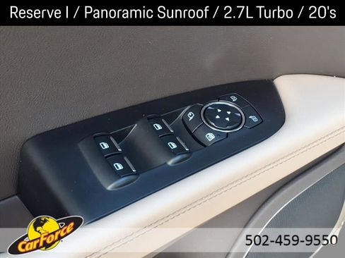 Used 2023 Lincoln Nautilus Reserve w/ Equipment Group 201A image 17