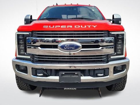 Used 2019 Ford F350 Lariat w/ Tow Technology Bundle image 3