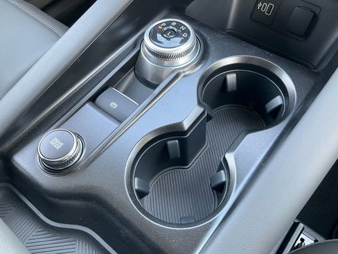 New 2026 Ford Explorer Active w/ Active Comfort Package image 40