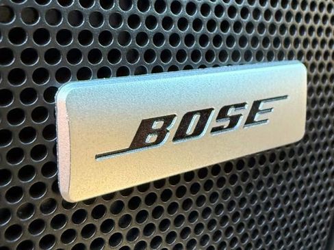 Used 2023 Buick Enclave Avenir w/ Avenir Technology Package image 32