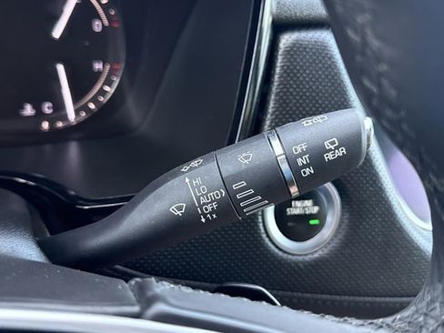 Used 2017 Cadillac XT5 Premium Luxury image 20