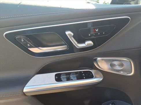 New 2026 Mercedes-Benz GLC 300 4MATIC image 12