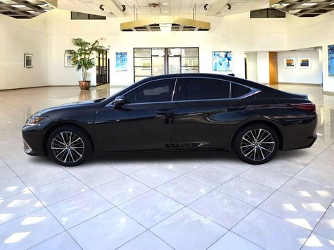 Used 2023 Lexus ES 350 w/ Premium Package image 8