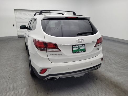 Used 2018 Hyundai Santa Fe Limited image 6