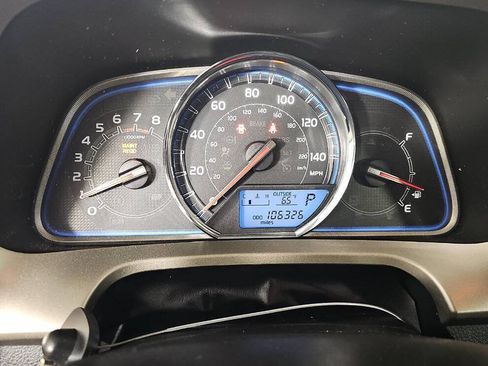 Used 2013 Toyota RAV4 Limited AWD/4WD image 11