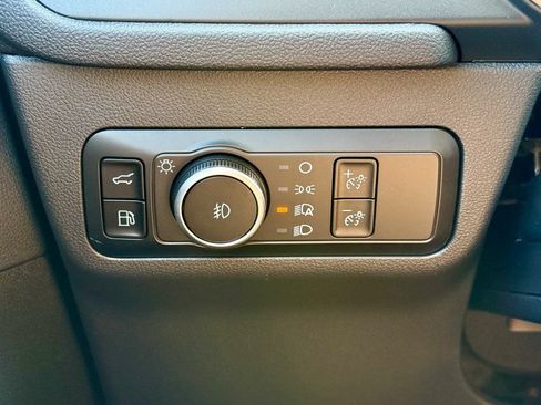 New 2026 Ford Escape SE FWD image 25