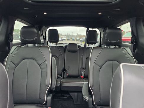 New 2026 Chrysler Pacifica Limited w/ S Appearance Package image 29