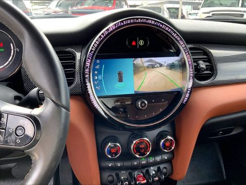 Used 2022 MINI Cooper Convertible w/ Signature Upholstery Package FWD image 31