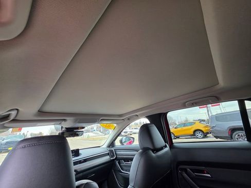 Used 2025 MAZDA CX-50 AWD 2.5 Hybrid w/ Premium Pkg image 16