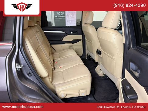 Used 2015 Toyota Highlander XLE image 58