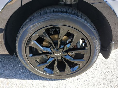 Used 2023 Kia Sorento SX image 36