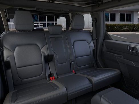 New 2025 Ford Bronco Outer Banks AWD/4WD image 11