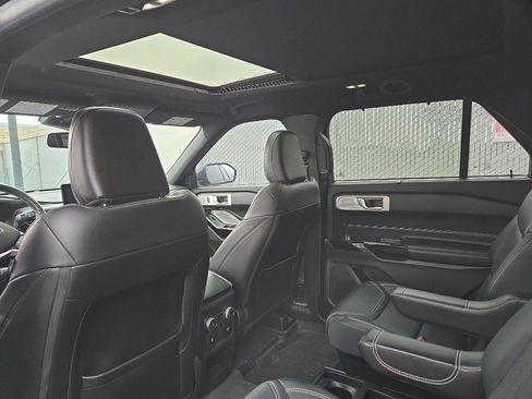 Used 2021 Ford Explorer ST w/ Equipment Group 401A image 10