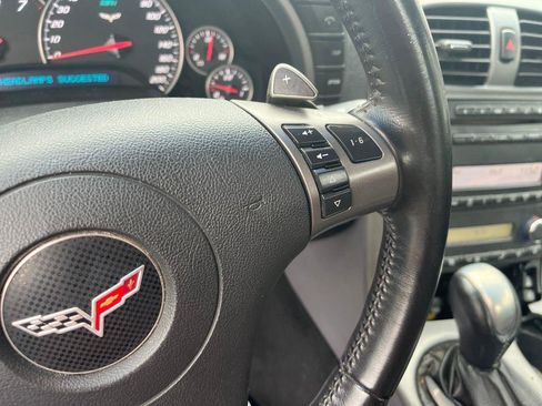 Used 2007 Chevrolet Corvette Convertible w/ Preferred Equipment Group image 12