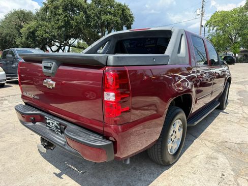 Used 2009 Chevrolet Avalanche LT RWD image 7