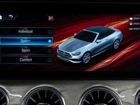 Used 2022 Mercedes-Benz E 450 4MATIC Cabriolet image 22