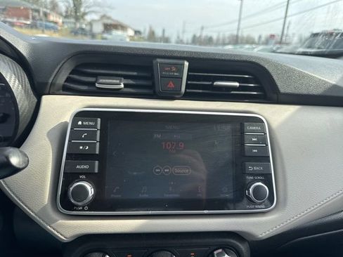 Used 2021 Nissan Versa SV image 16