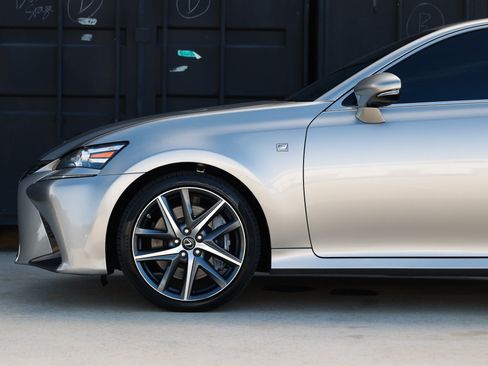 Used 2018 Lexus GS 350 F Sport RWD image 30