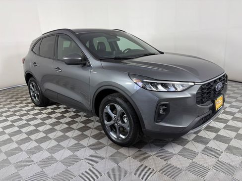 Certified 2025 Ford Escape ST-Line Select AWD/4WD image 1