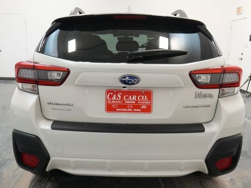 Used 2023 Subaru Crosstrek 2.0i Premium image 8