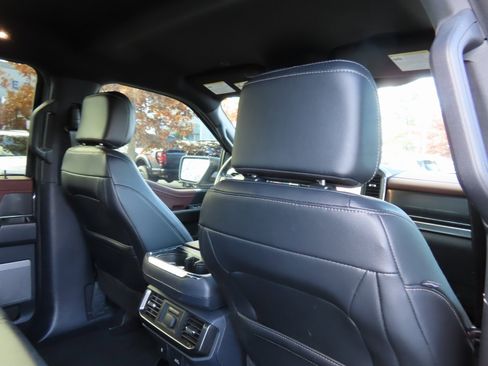 Used 2023 Ford F150 Lariat w/ Equipment Group 502A High image 36