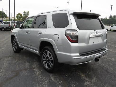 Used 2023 Toyota 4Runner Limited image 5