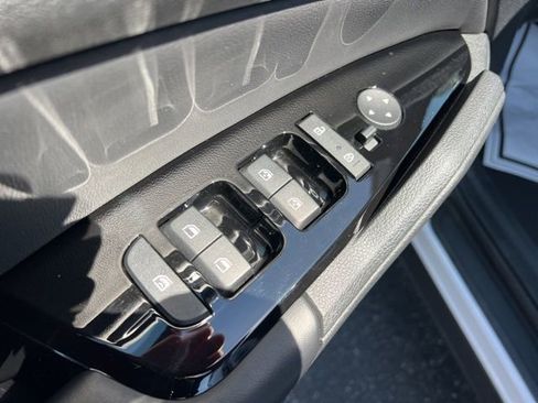 Certified 2023 Kia Sportage X-Line image 32