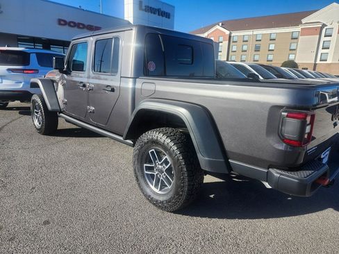 New 2026 Jeep Gladiator Mojave image 3