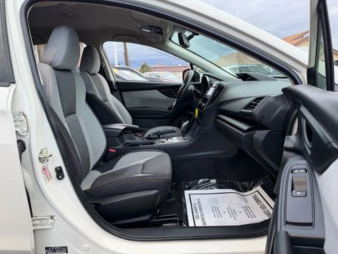 Used 2019 Subaru Crosstrek 2.0i Premium image 18