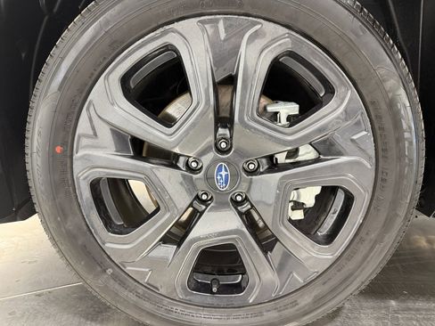 Used 2025 Subaru Ascent Onyx Edition image 59