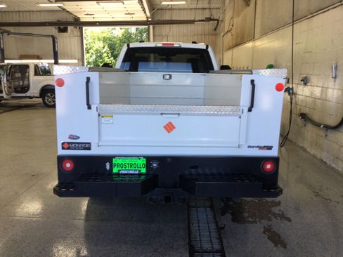Used 2024 Ford F250 XL w/ Snow Plow Prep Package AWD/4WD image 4