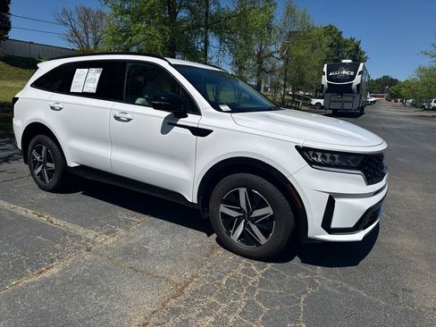Used 2023 Kia Sorento EX FWD image 1