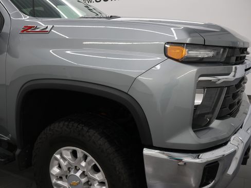 Used 2024 Chevrolet Silverado 2500 LT w/ All Star Edition AWD/4WD image 29