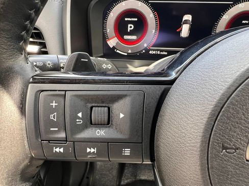 Used 2023 Nissan Rogue Platinum w/ Platinum Premium Package FWD image 40