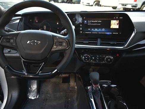 New 2026 Chevrolet Trax RS w/ Driver Confidence Package image 13