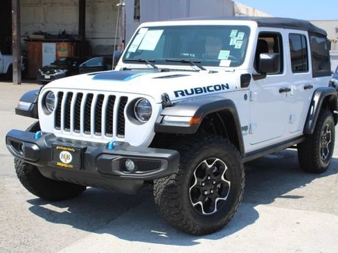 Used 2021 Jeep Wrangler Unlimited Rubicon 4xe w/ Cold Weather Group AWD/4WD image 11