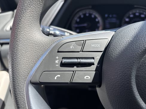 Used 2023 Hyundai Sonata SE FWD image 19