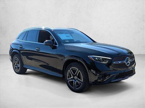 New 2026 Mercedes-Benz GLC 300 image 6