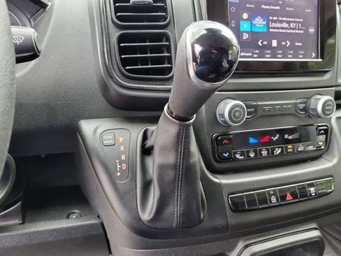 Used 2025 RAM ProMaster 2500 w/ U-Haul Equipment Group FWD image 25