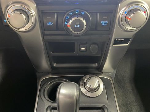 Used 2024 Toyota 4Runner SR5 Premium image 19