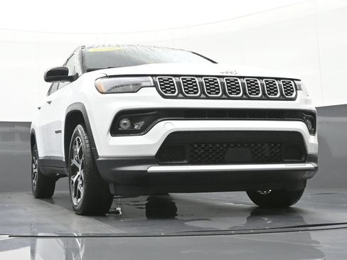 Used 2024 Jeep Compass Limited AWD/4WD image 53