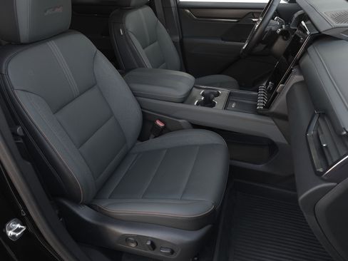 Used 2024 GMC Acadia AT4 w/ LPO, Floor Liner Package image 41