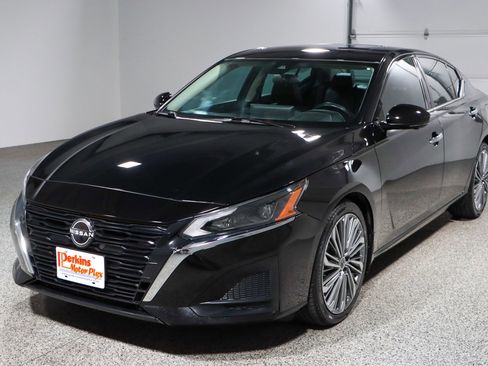 Used 2023 Nissan Altima 2.5 SL image 30