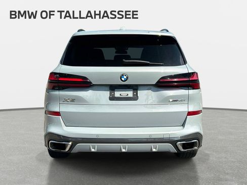 Used 2024 BMW X5 sDrive40i w/ M Sport Package RWD image 7